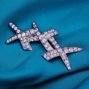 Vintage 3 Kisses Rhinestone Brooch Silver Tone Pin